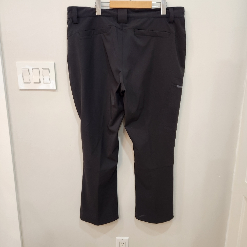 Helly Hansen Pants Mens 38x31 Black Performance Wear Hiking Stretch *China - Picture 2 of 13